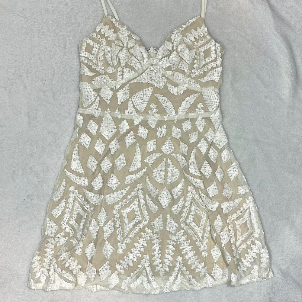 Superdown sequin mini dress - Picture 3 of 8